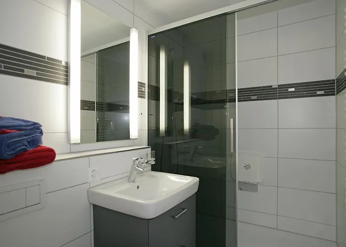 豪斯快列公寓酒店 *