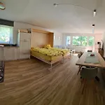 Apartment Haus Quelle *