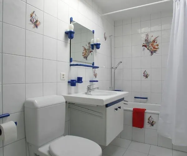 豪斯快列公寓酒店 *